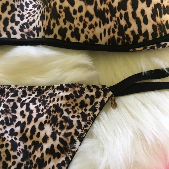 Beautiful Vintage VS Set 🖤 - Picture 2 of 5